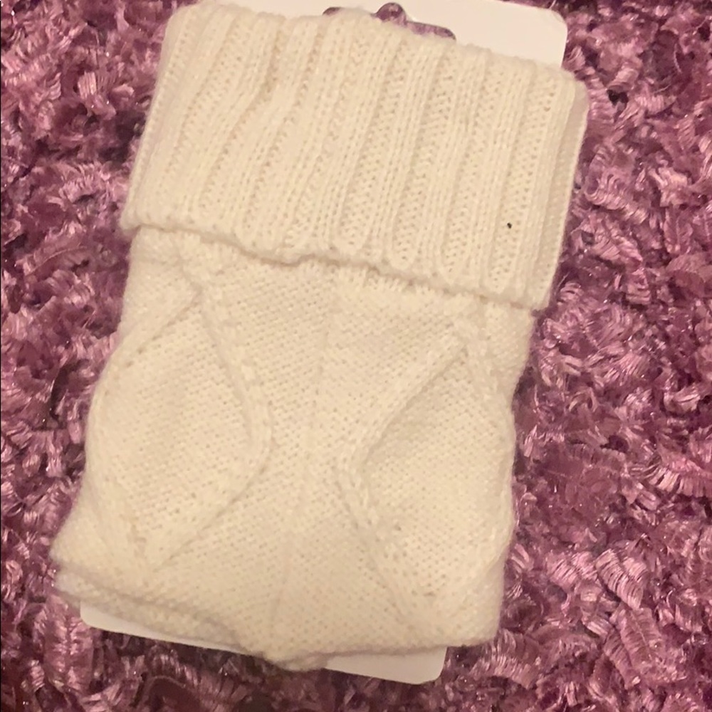 Boot Cuffs (Cream) - Picture 2 of 2